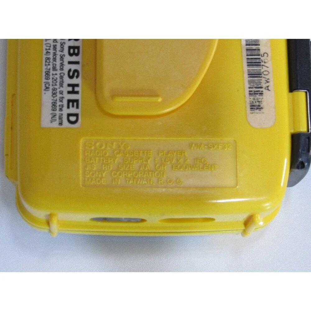 Sony Walkman WM-SXF32 Yellow Gray Portable AM/FM Cassette Player & Headphones